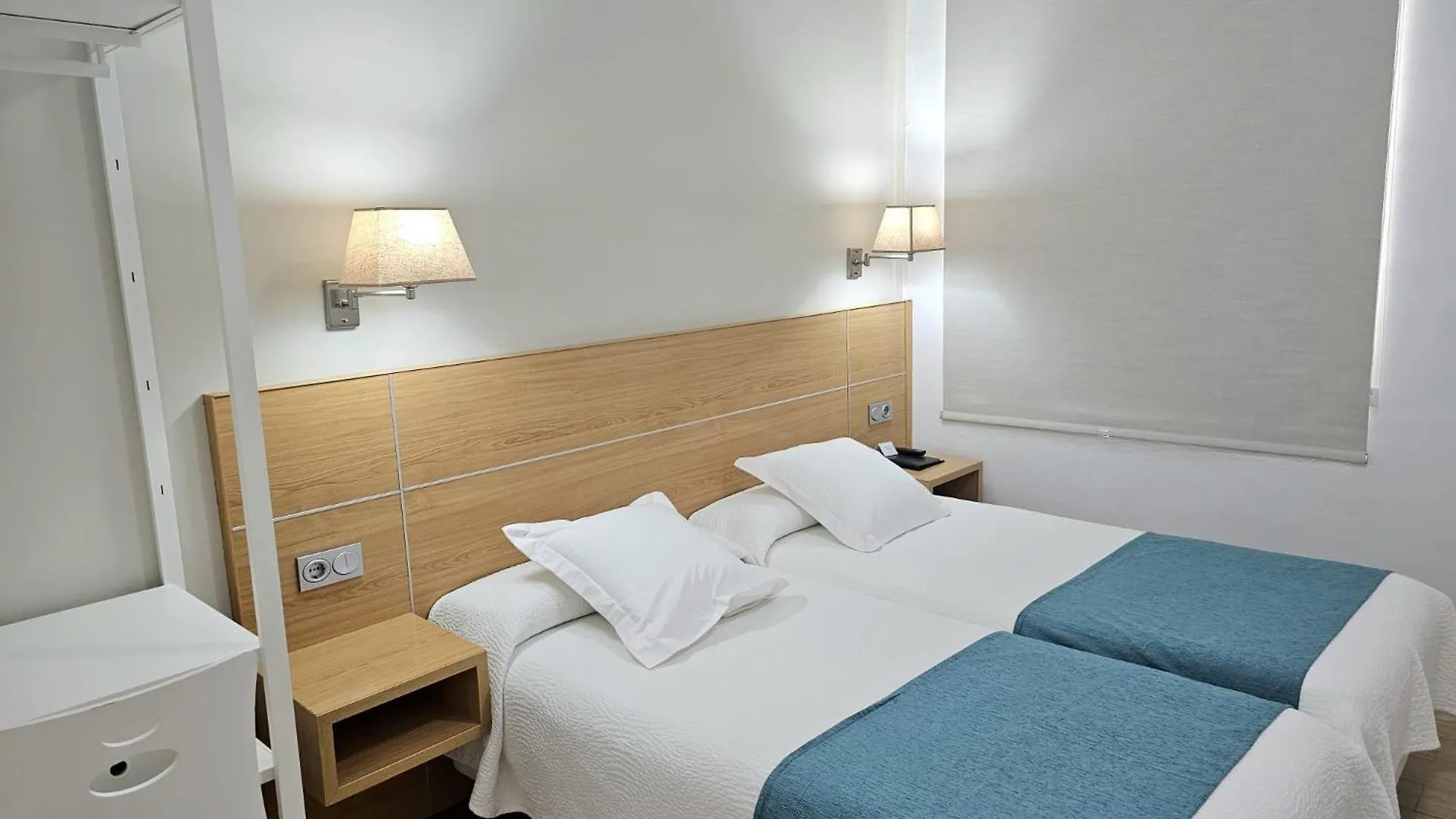 Guest house Musika Plaza Hotel Zarautz Spain